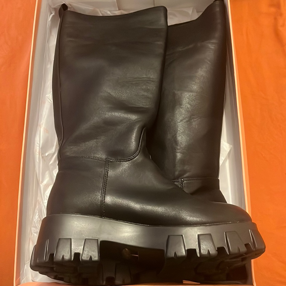 Lemonade boots